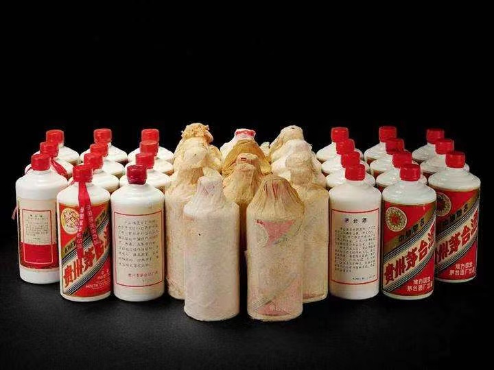 细河日照岚山回收酒价格哪里回收(附近上门回收茅台酒）?